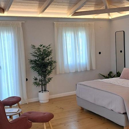 Verani Suites Lefkas Town Lefkáda エクステリア 写真