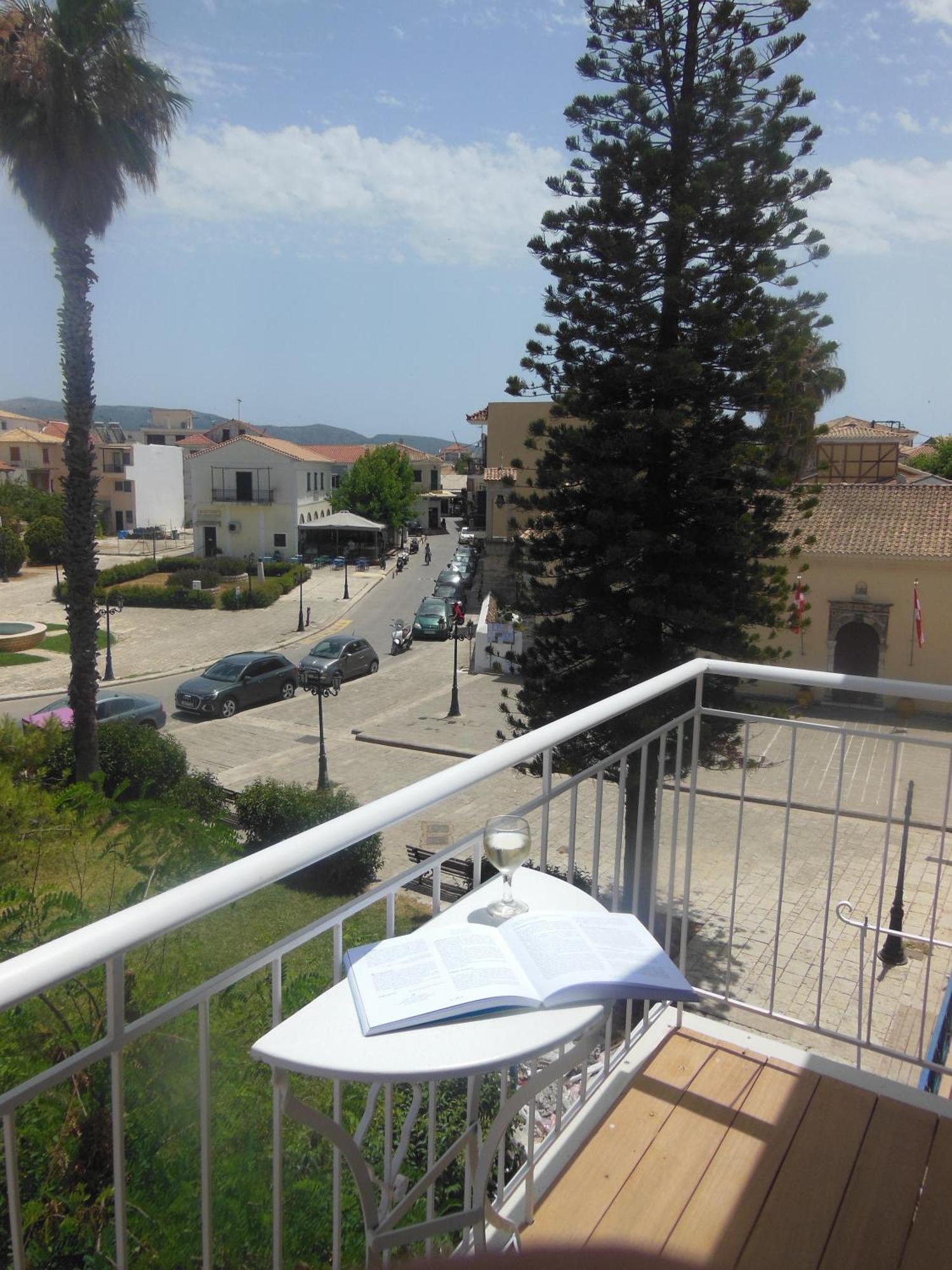 Verani Suites Lefkas Town Lefkáda エクステリア 写真